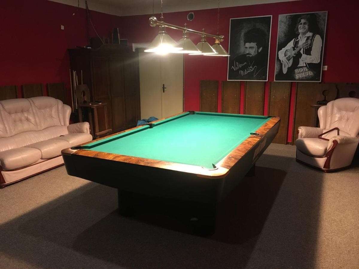 Pension Vyhlidka Klasterec nad Ohri Luaran gambar